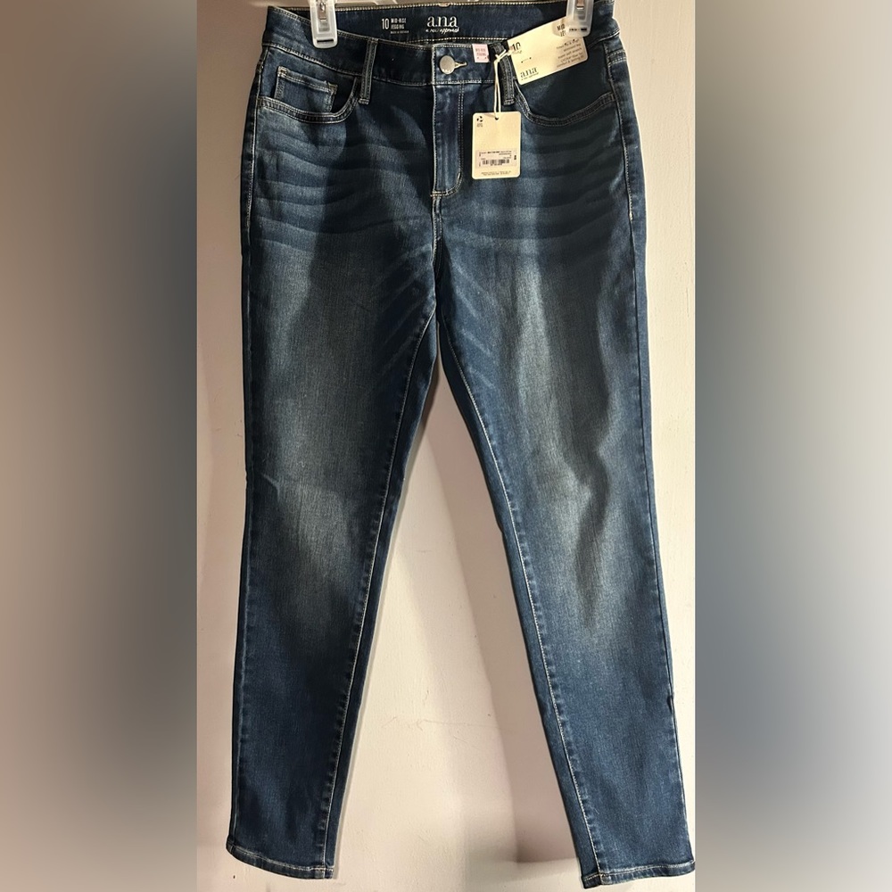 BRAND NEW!!! ANA BLUE JEANS